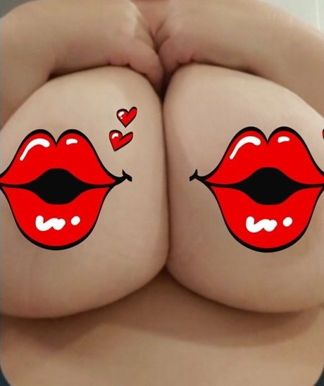 busty sierra free Profile Photo