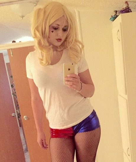 beauty girls onlyfans top pic