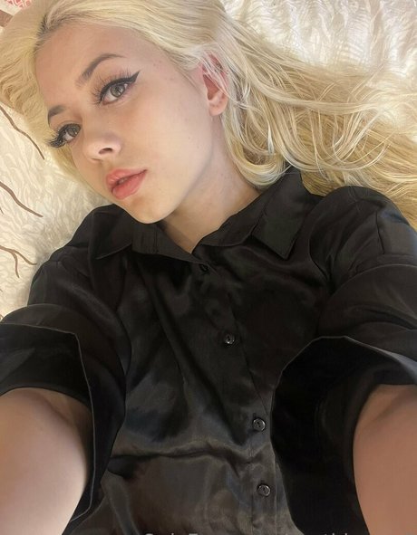 cynthiacyndi hot model img