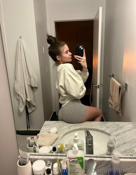 mature wife onlyfans hd pic