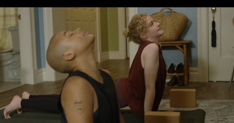 Julia Garner pornstar nude image