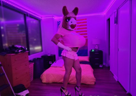 fiona maray model sexy pictures