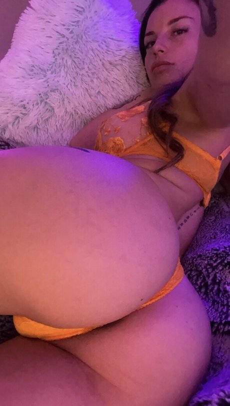 Muhriesuh free pornstar picture