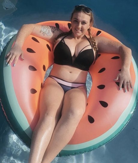 pregnant asian onlyfans naked photo