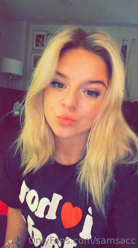 samsacc model nudes image