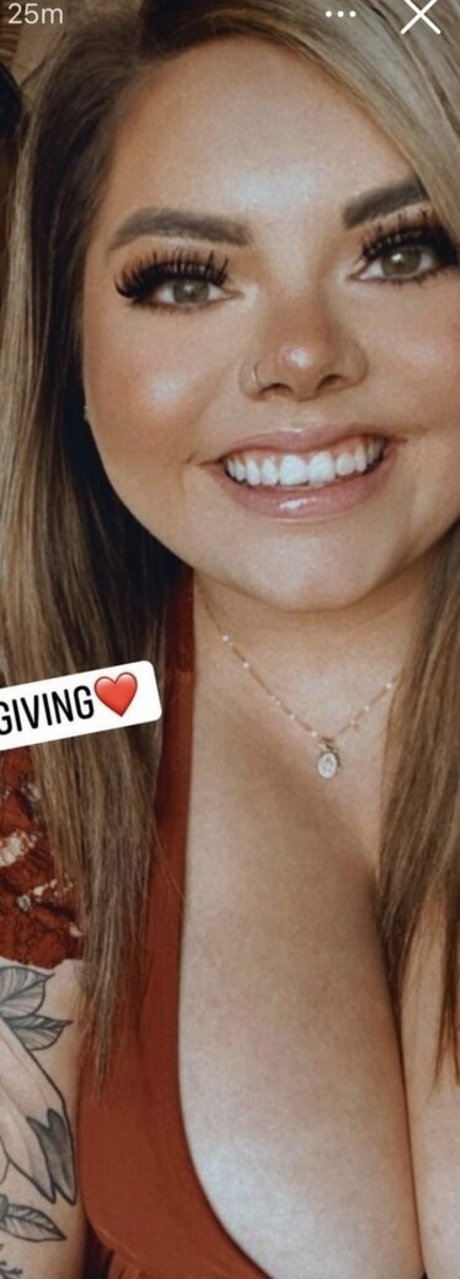 Lilly M nude star img