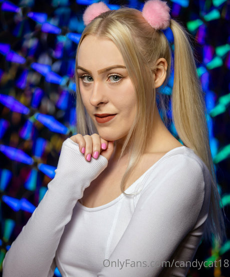 squirt teen onlyfans erotic image