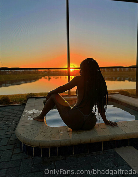 bikini nude onlyfans hd image