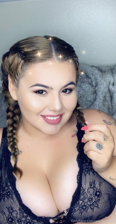 wiickedlotus nice pornstar img