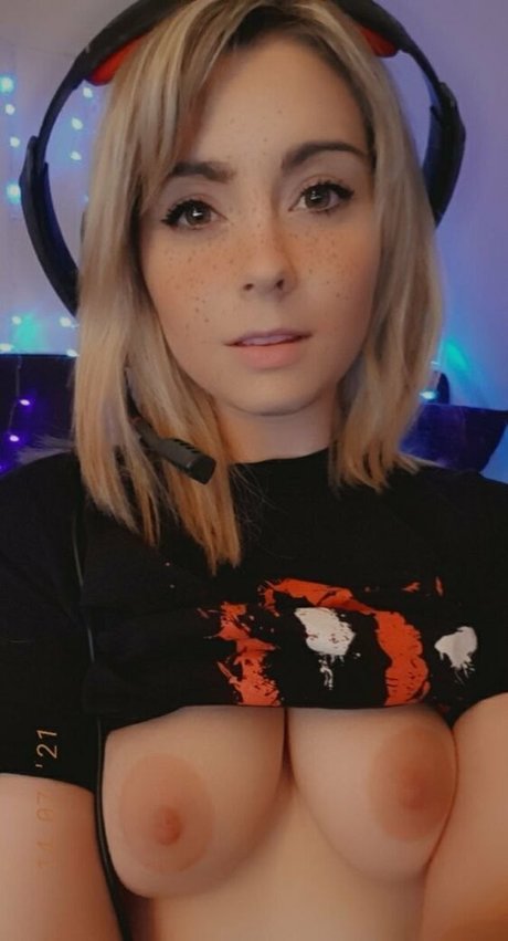 lisamaus pornstar sexy pictures