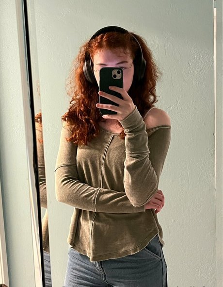 pepperbellsfree pornstar pretty photo