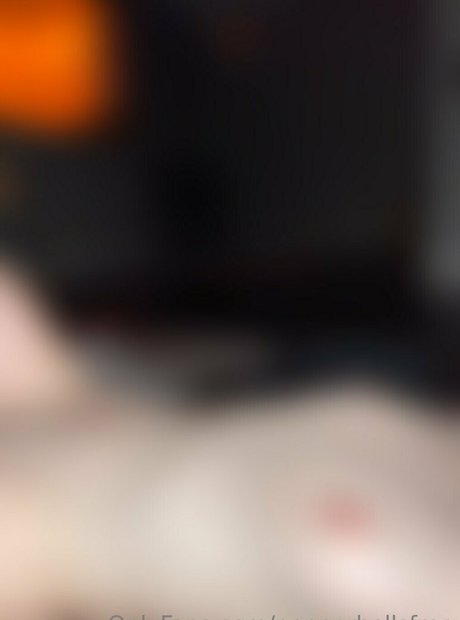 pepperbellsfree hot actress picture