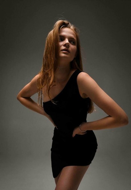 anastasiiiyaa hd pornstar img