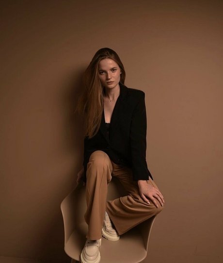 anastasiiiyaa pornstar sexy img