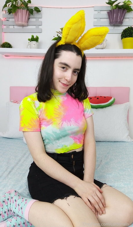 vicavitoria erotic model pic