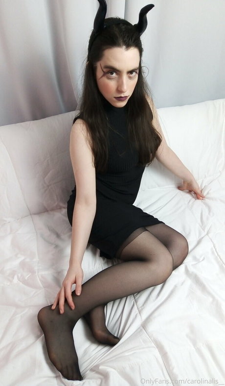 vicavitoria nudes model archive