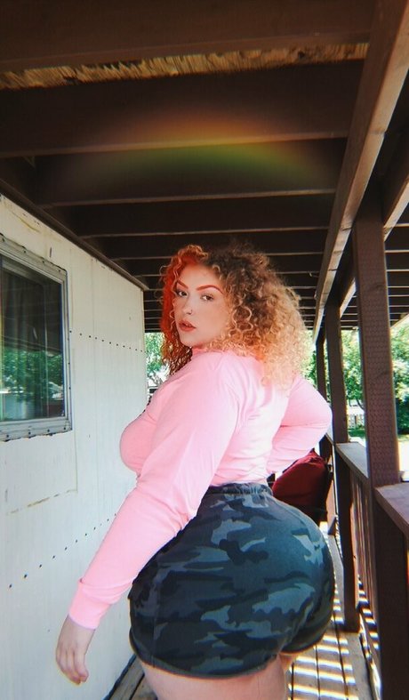 queenkofficial pornstar nice pics