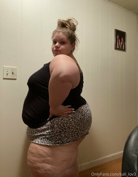 kali lov3_ sex actress pic