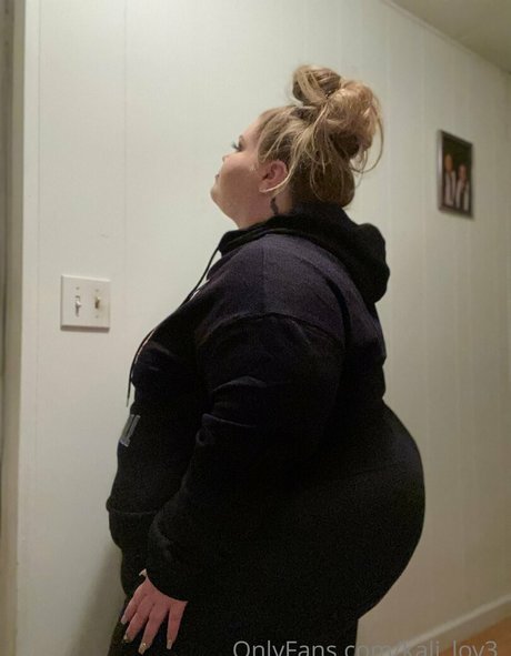 kali lov3_ hot pornstar image