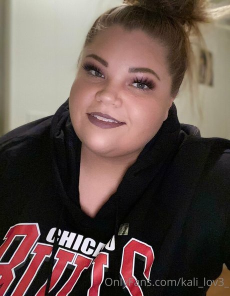 kali lov3_ exclusive model pic