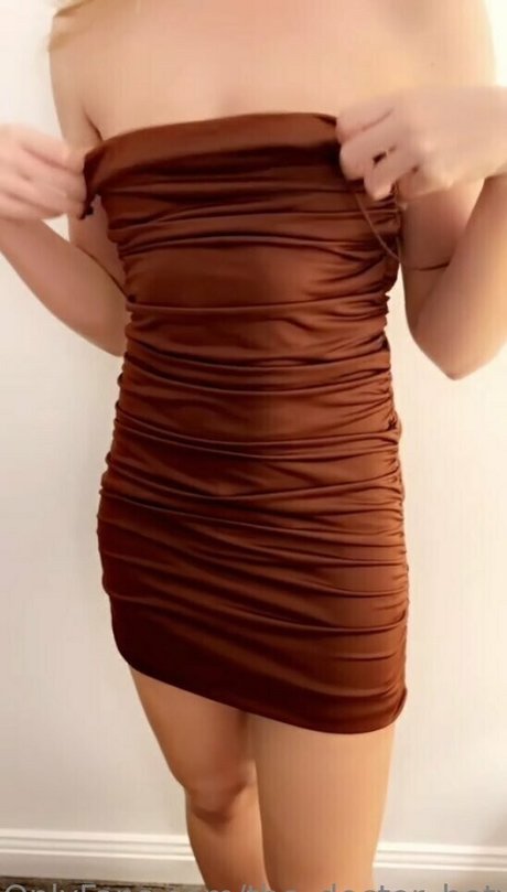 the doctor hotwife free model galleries