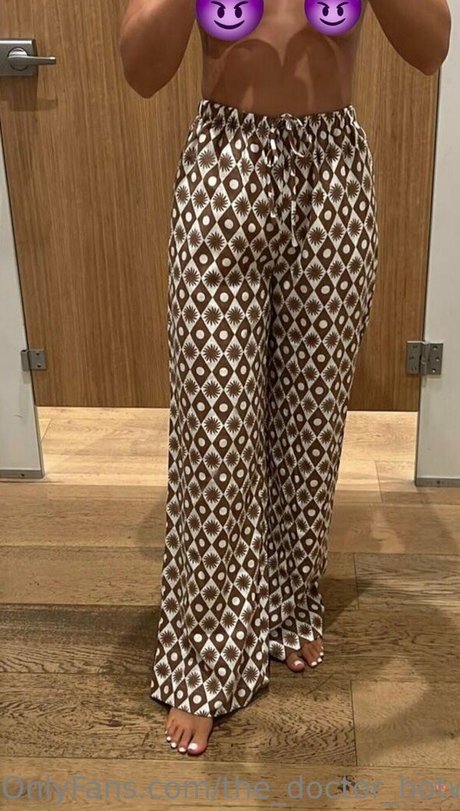 the doctor hotwife star art picture