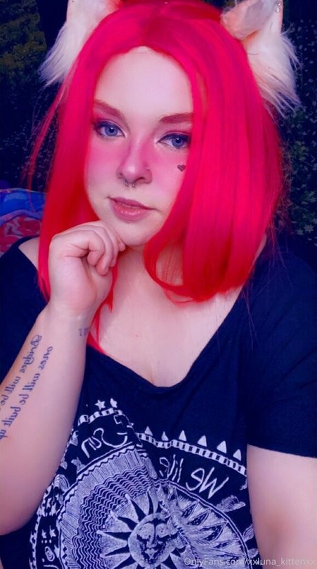 xxluna kittenxx high quality model image