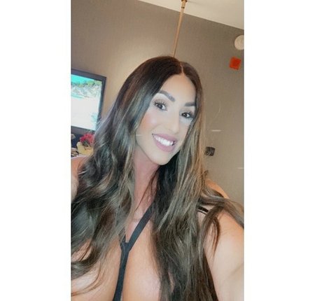 Aspen Winters model nude photo