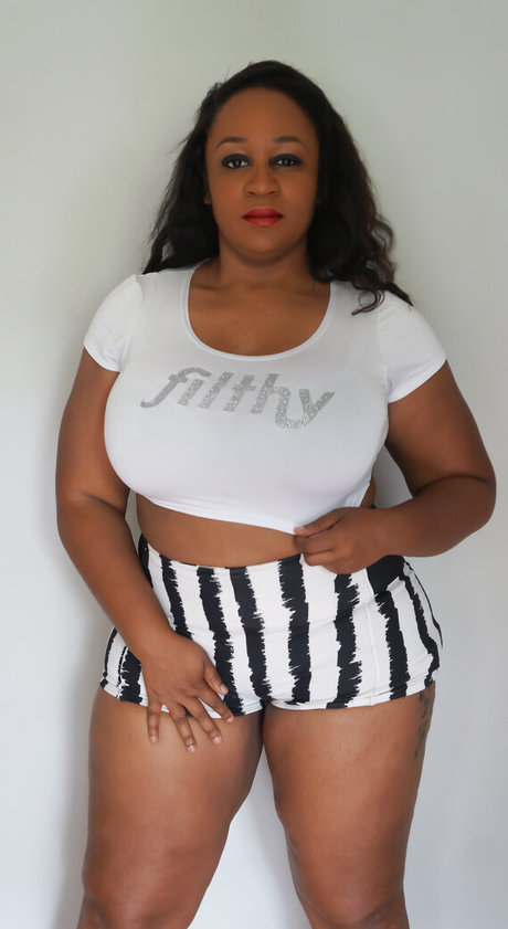 Faye Jackson star exclusive img