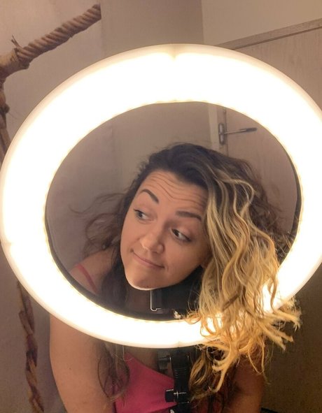 mama cabbage vip exclusive actress images