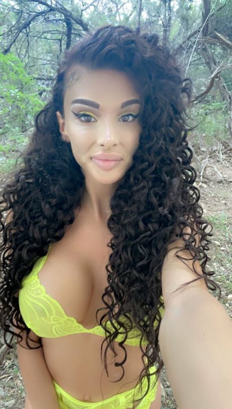 mirror selfie onlyfans free sexy images