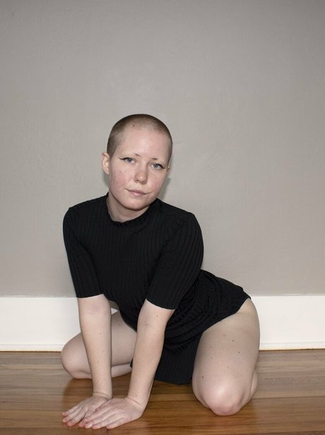 tail meat top model photo