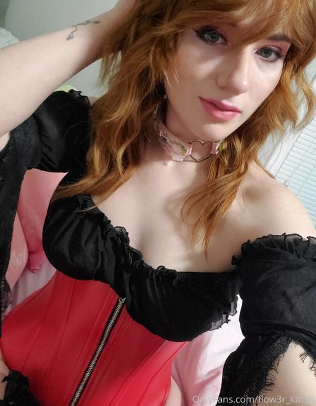 flow3r kitt3n actress photo