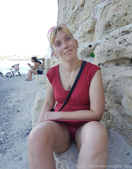 small onlyfans sexy nudes img