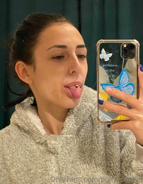 polly smalls star hot images