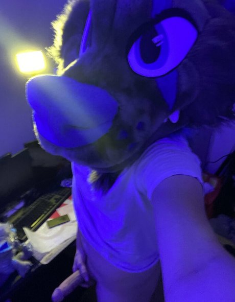 glitchyfur sex model pictures