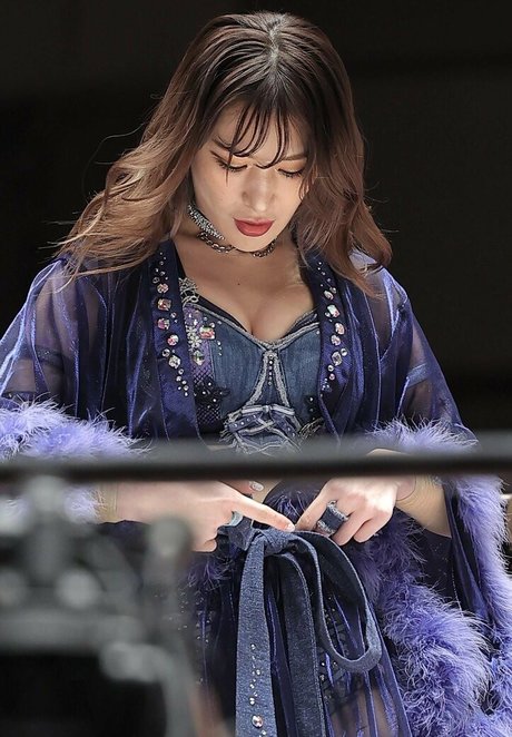 WomenJoshi star images