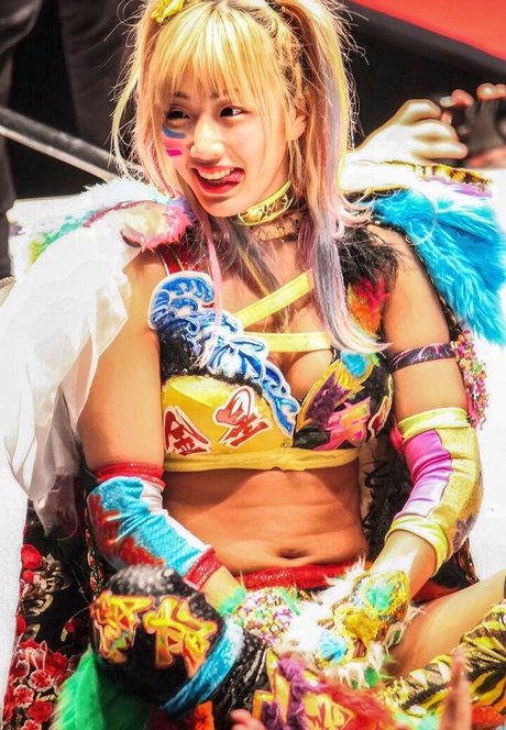 hairy armpits onlyfans perfect image