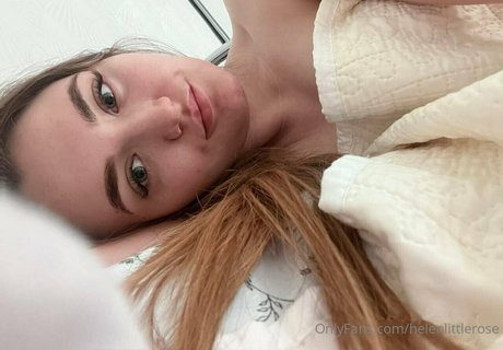 helenlittlerose model sexy image