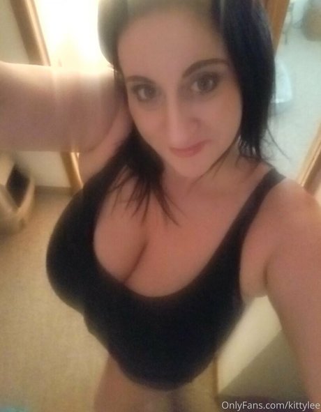 kittylee high quality actress pic