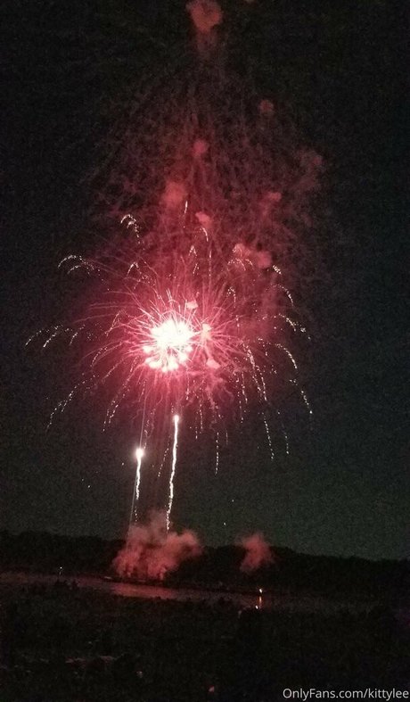 kittylee star xxx photo