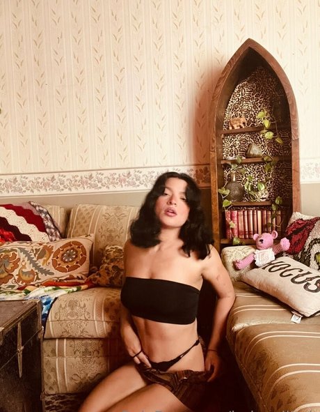 latina feet onlyfans exclusive picture