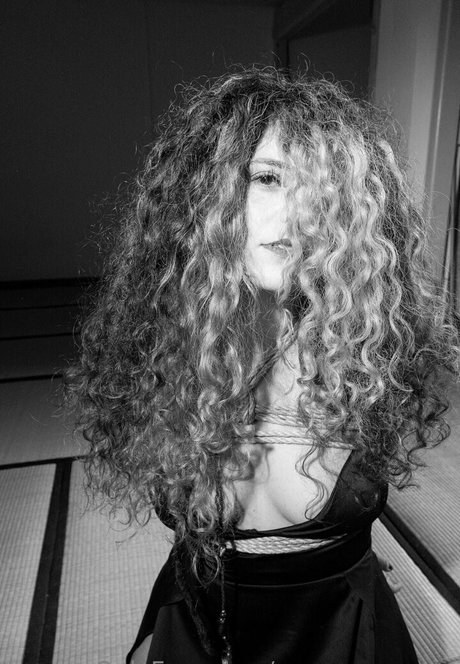 magma marea naked actress galleries