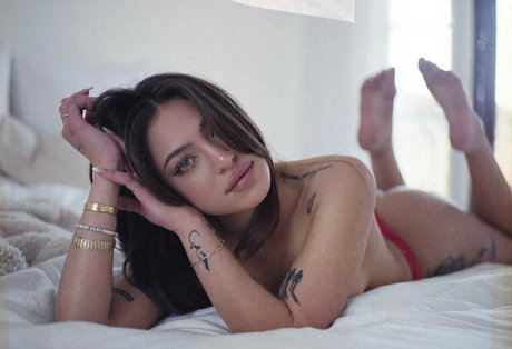 skyelia star sex galleries