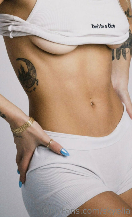 pregnant asian onlyfans beautiful gallery