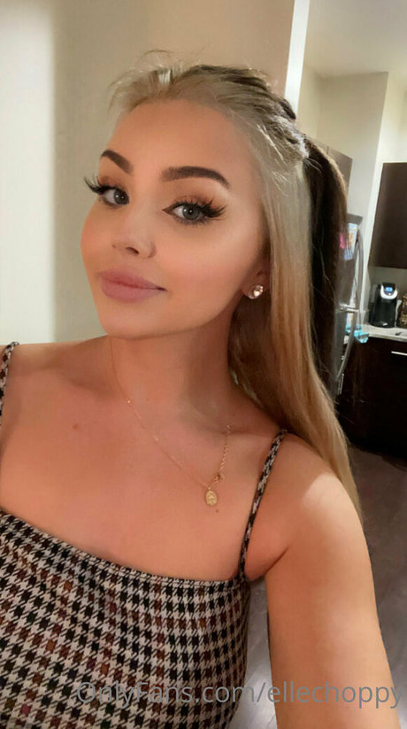 ellechoppy model nude images