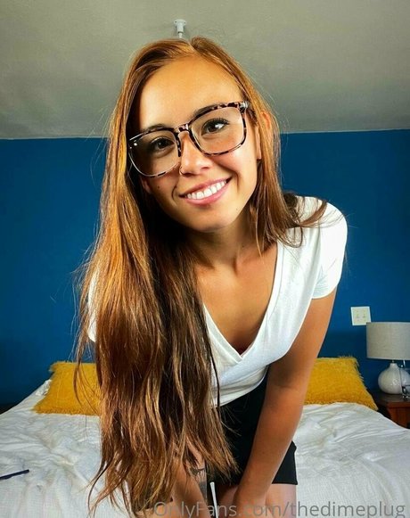 thedimeplug star adult archive