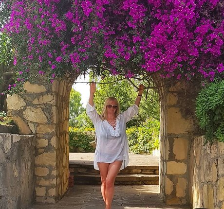 Beata Stanczak pretty star image