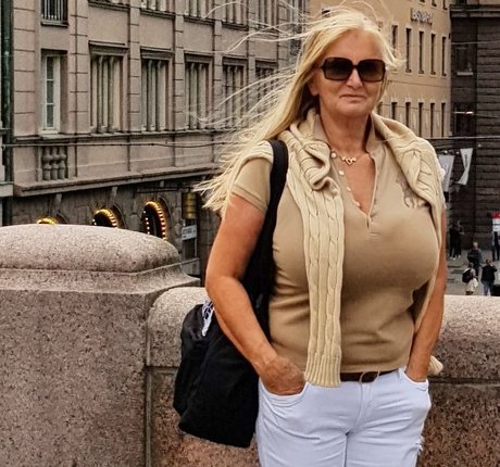 Beata Stanczak pornstar hot img