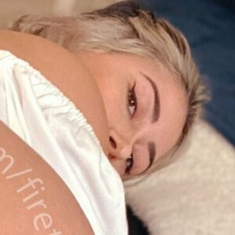 femdom facesitting onlyfans sexy img